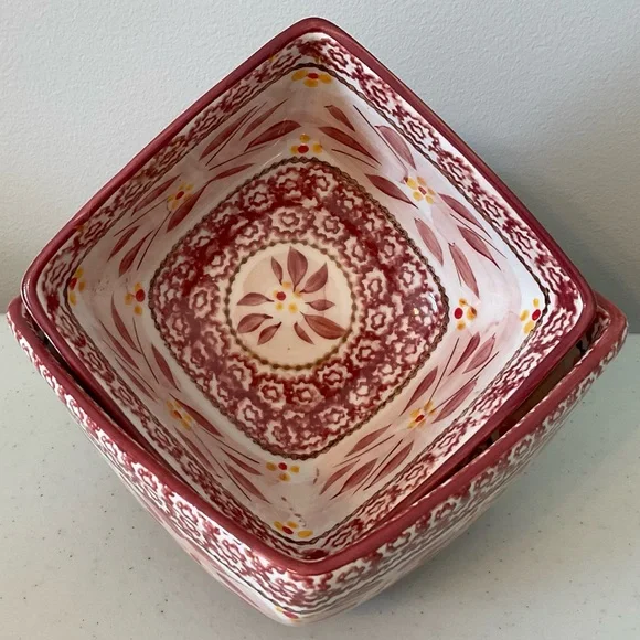 TWO Temp-Tations by Tara Old World Cranberry Red Serving Bowls - Picture 5 of 16